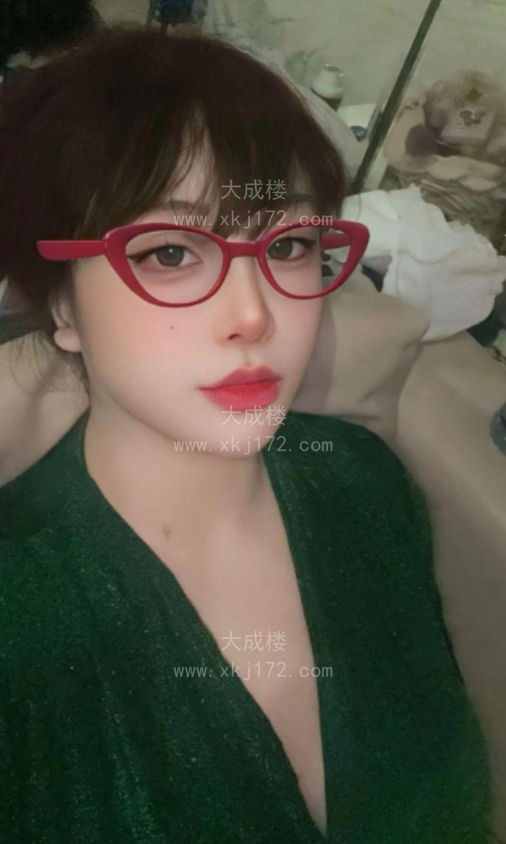 罗湖丰满E奶小雪