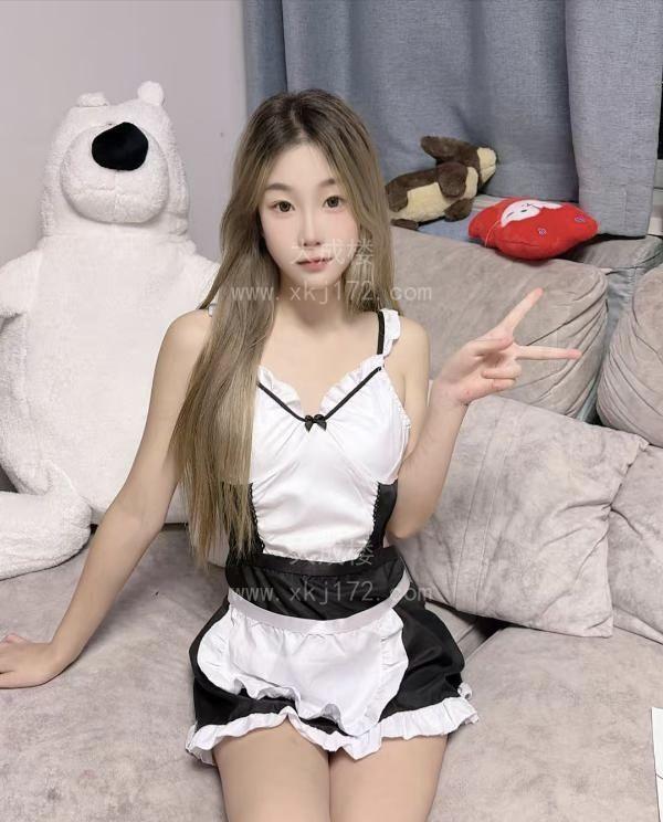 08高颜值长腿妹妹