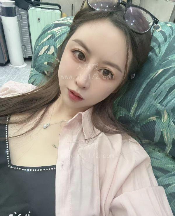 海珠服务系靓颖