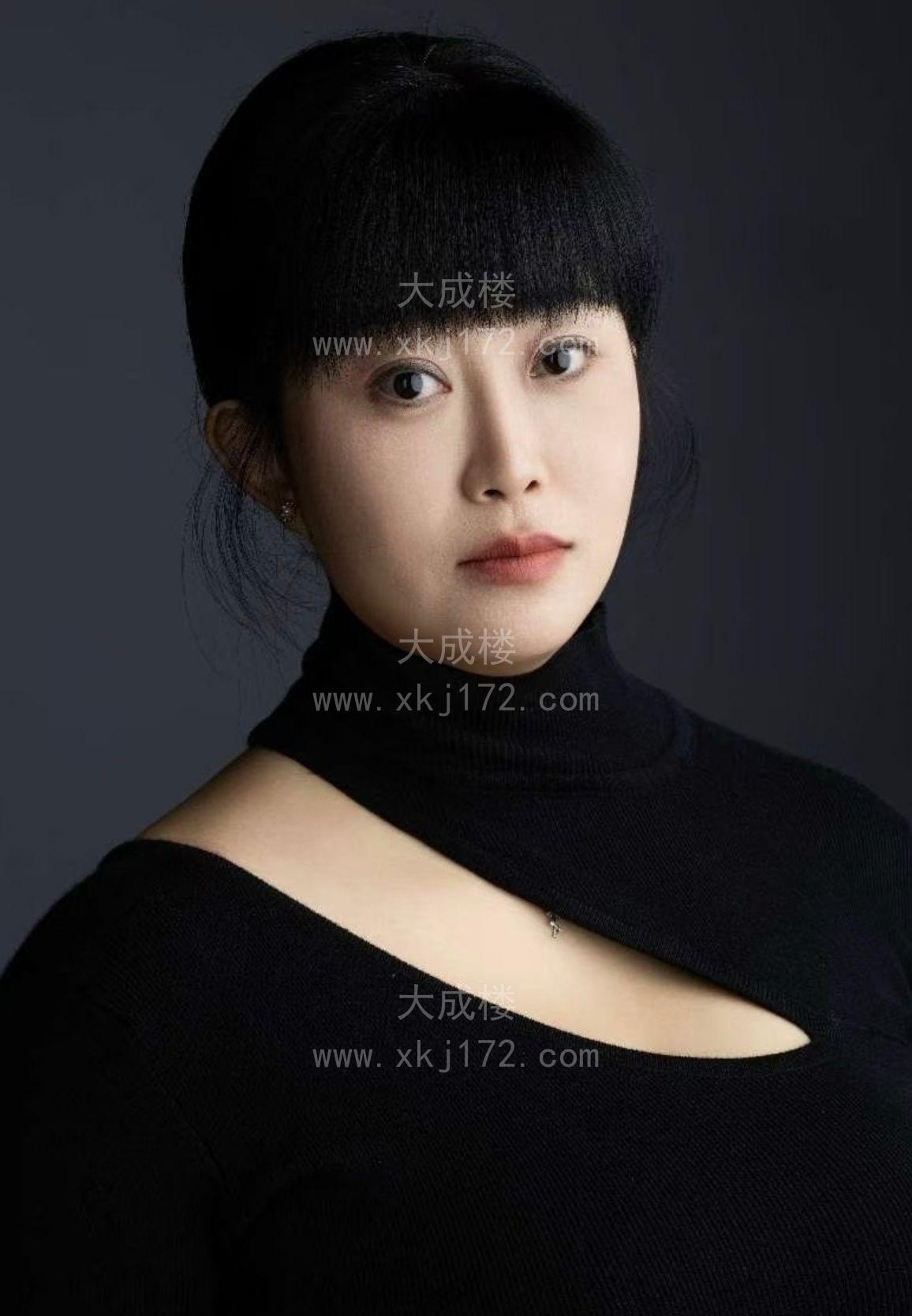 自带教室巨乳少妇白兰地