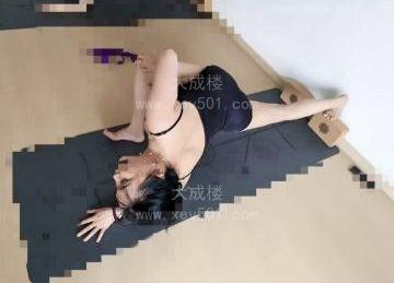 会倒立玩的骚姐姐