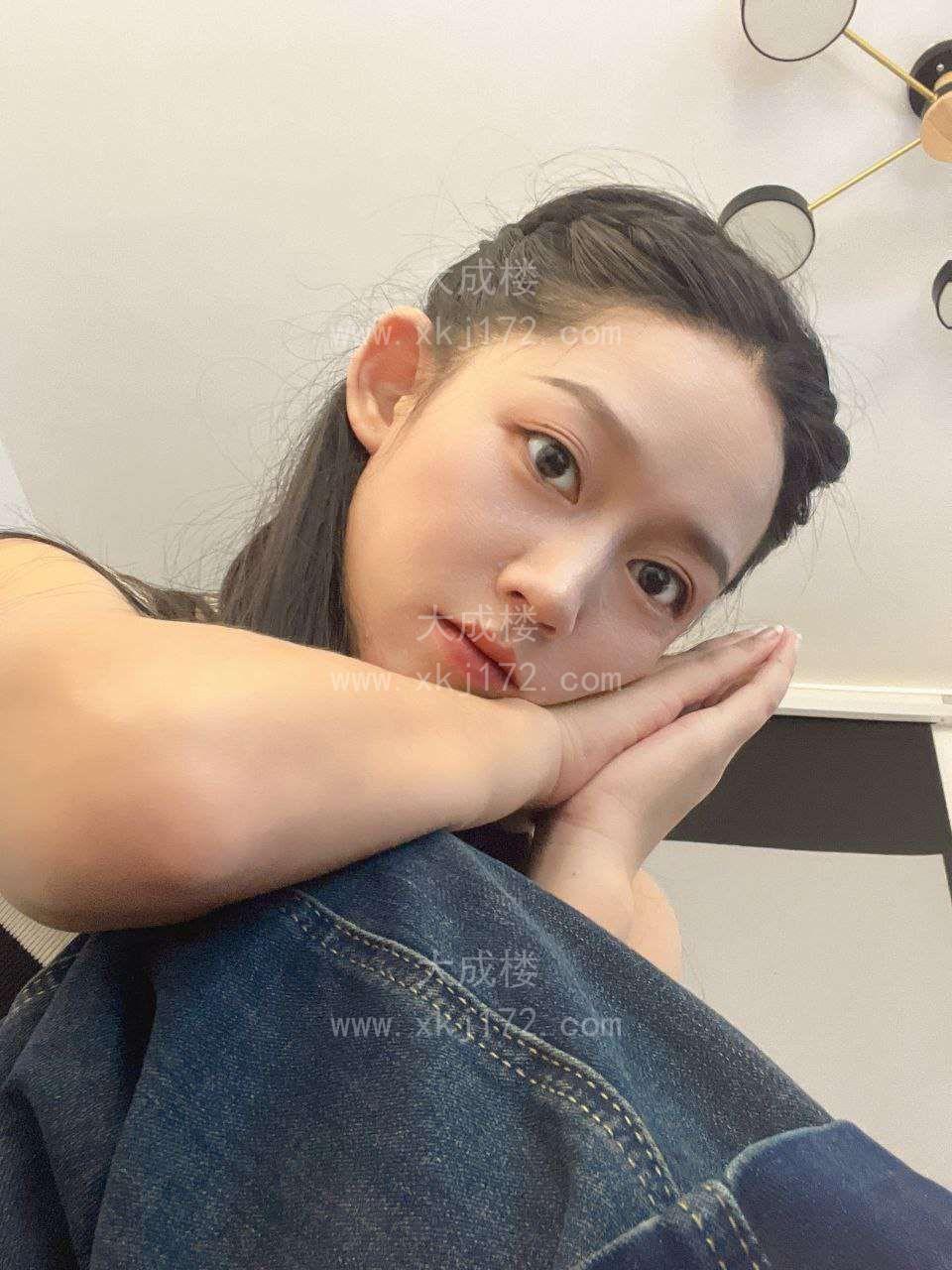 福田舌吻服务冰冰