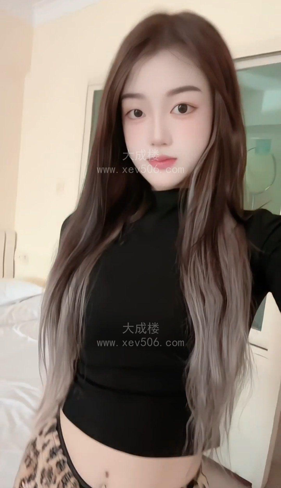 天河皮肤白嫩水多三点粉朵朵