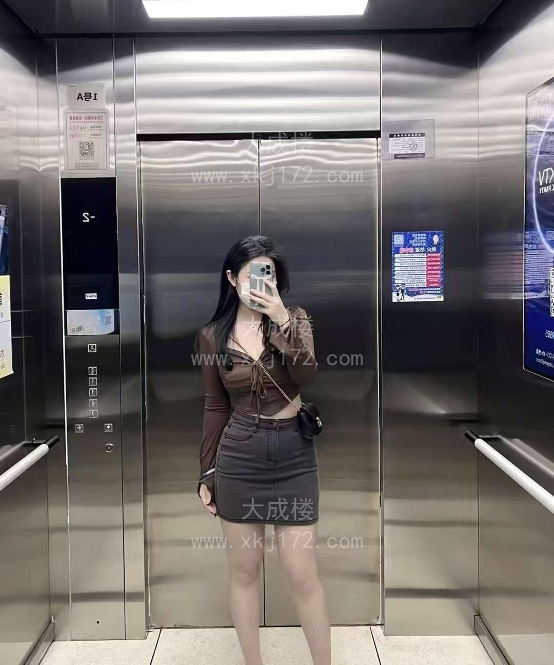 白云初下海个人悠悠